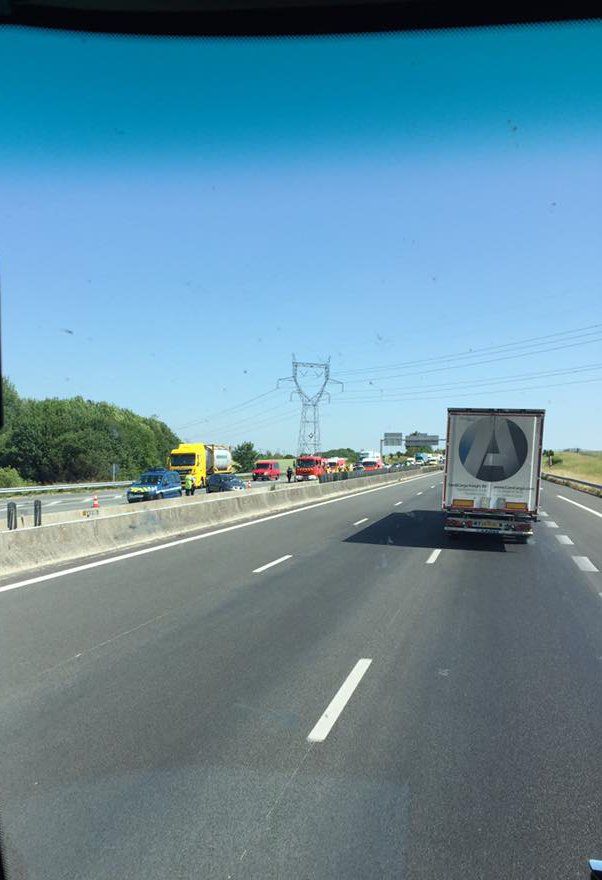 Maurepas Un Double Accident Mortel Sur L A1 Provoque Des Bouchons