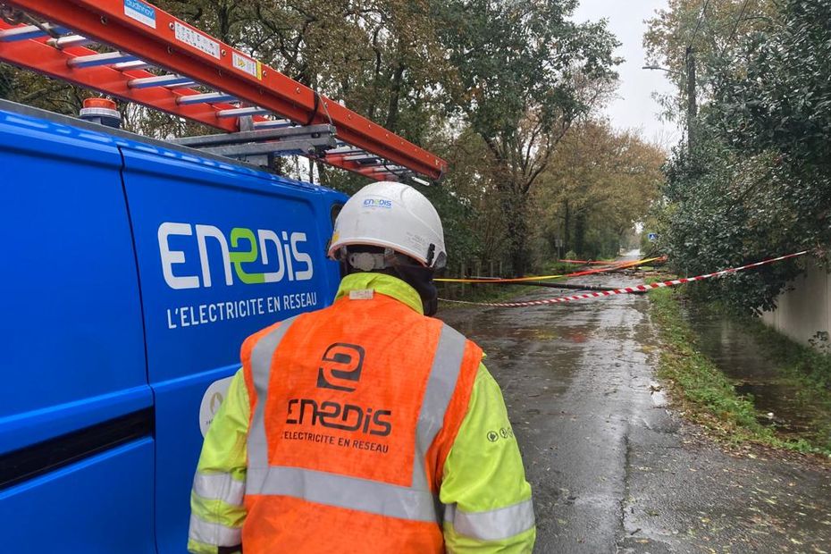 Temp Te Domingos Foyers Sans Lectricit Au Plus Fort De La