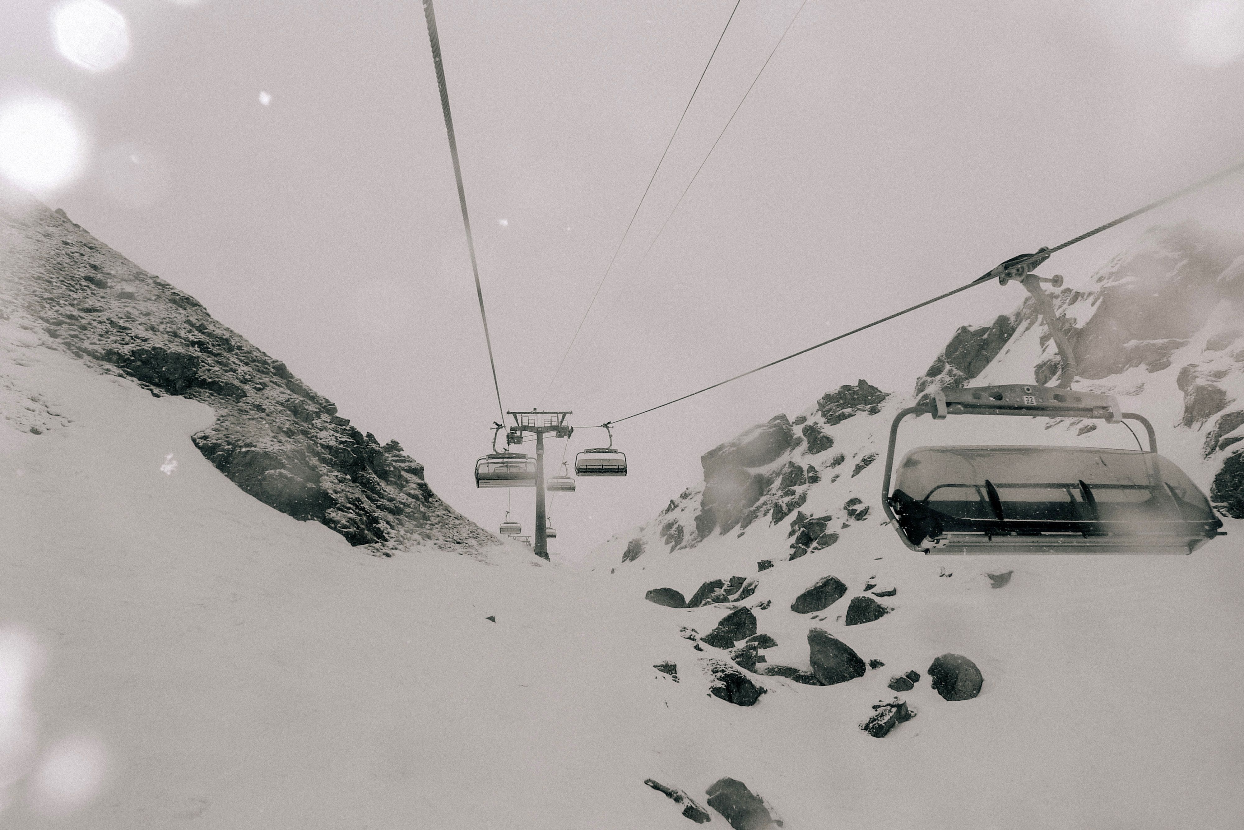 Importantes Chutes De Neige Dans Les Alpes Fort Risque D Avalanches