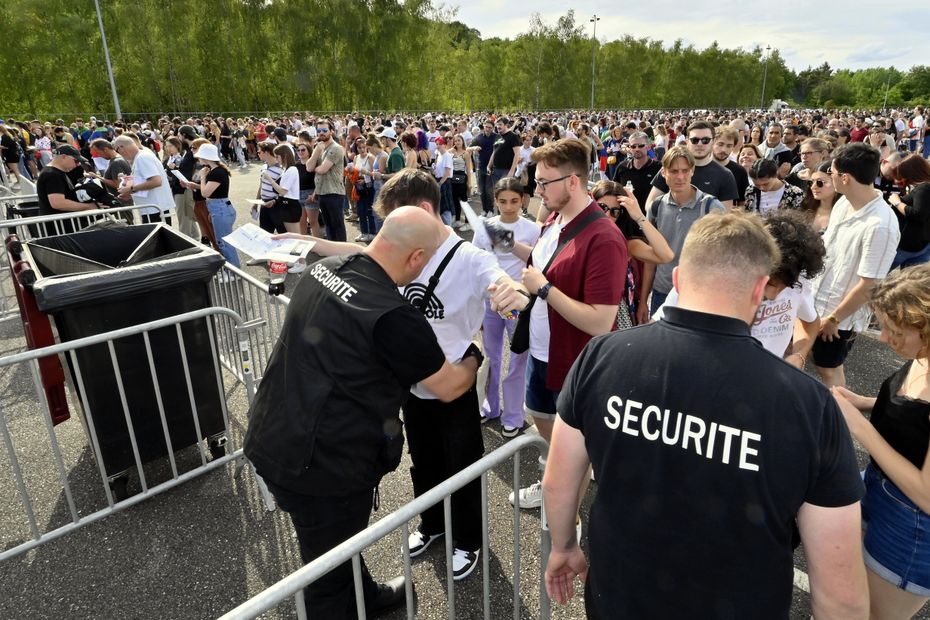 Affaire Des Palpations Au Stade Oc Ane De Nouvelles Plaintes Pour