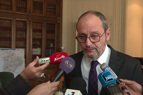 Seymour Morsy, préfet de la Haute-Vienne a précisé les premières préconisations quant à l'ouverture des commerces d'alimentation. 