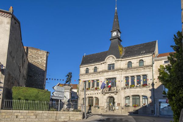 En Auvergne, Craponne-sur-Arzon fait partie des heureux villages à avoir reçu un legs de plusieurs milliers d'euros.