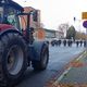 Rue Jacques Kablé, les foces de l'ordre ont bloqué l'avancée des tracteurs dès 8h45.