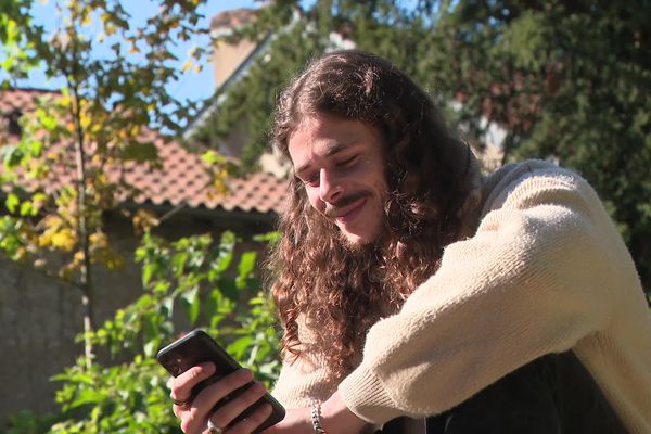 Joysad est un jeune rappeur de Périgueux, en Dordogne.