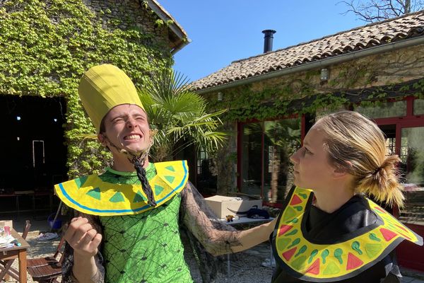 L'une des dernières parodies des confinés d'Urval : Astérix et Obélix, mission Cléopâtre