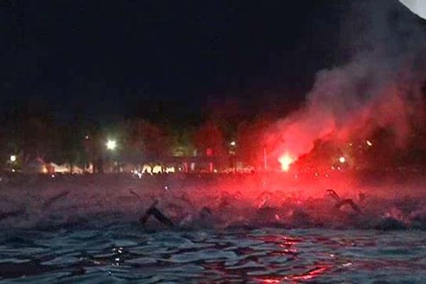 6 heures, départ de la 1ere épreuve, la natation