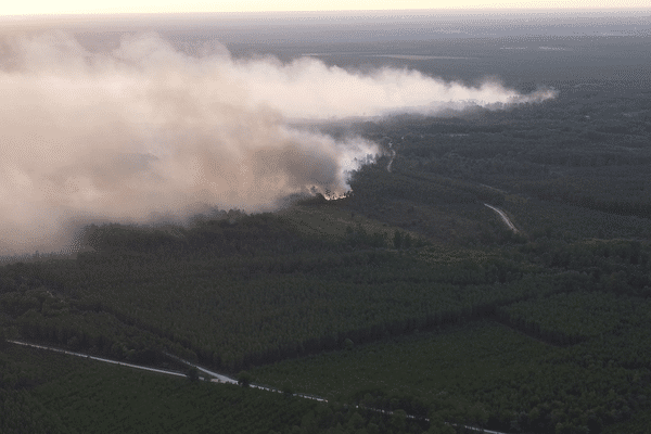 L'incendie de Landiras en juillet 2022 (image de drone)