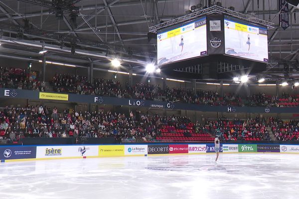 La patinoire Polesud de Grenoble va accueillir la dernière étape des ISU Grand Prix Series de patinage artistique.