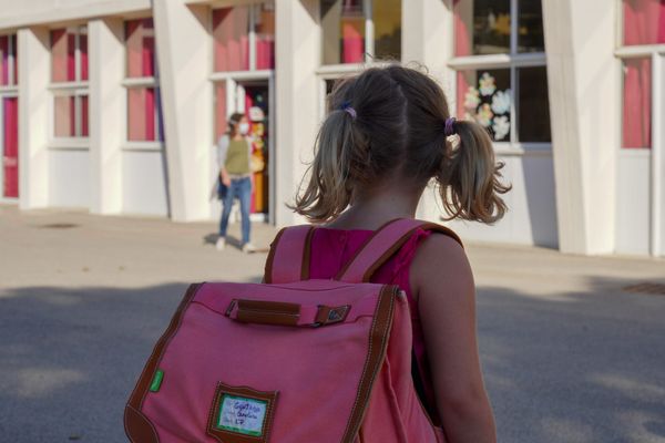 Les élèves de CE1 de l'école Sainte-Anne à Marseille n'ont plus de maîtresse depuis plusieurs jours.