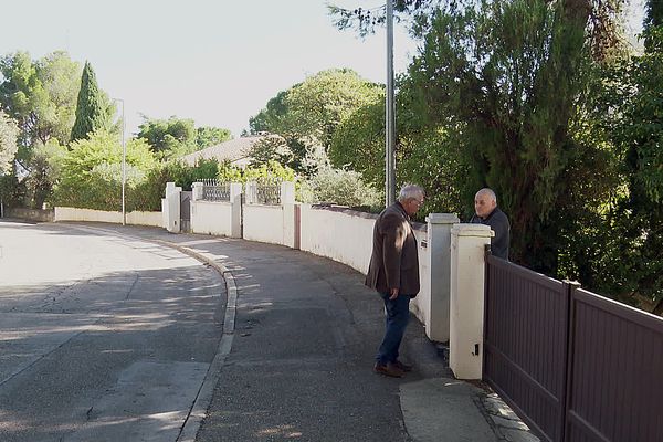 Grâce au dispositif "participation citoyenne", autrefois appelé "voisins vigilants", le quartier Puech du Teil situé à l'ouest de Nîmes est paisible. Mais sa tranquillité est aujourd'hui menacée.