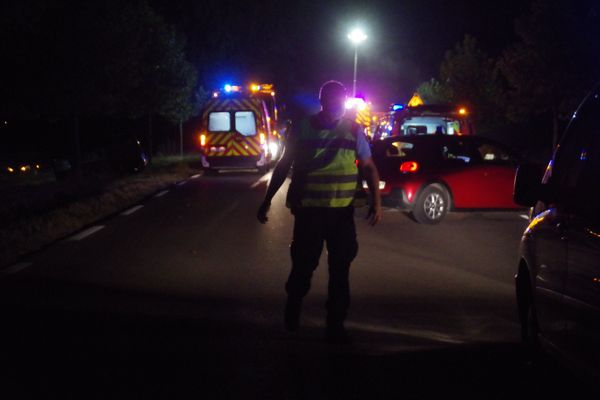 Quatre personnes ont été transportées au CHU d'Arles après une collision entre deux véhicules sur le pont de Beaucaire - 25 juillet 2021