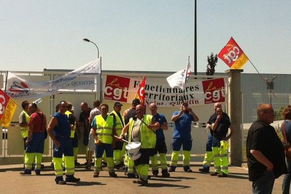 Grève des agents de propreté de la ville de Saint-Quentin 