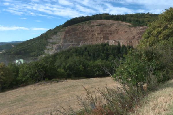 Carrière de Saint-Julien-Molin-Molette (archives 2020)