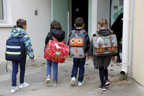 La préparation de la rentrée des classes 2024 s'annonce compliquée à Saint-Jory (31). Face à l'augmentation de la population, 5 classes supplémentaires vont ouvrir. Cela impacte les finances de la commune.