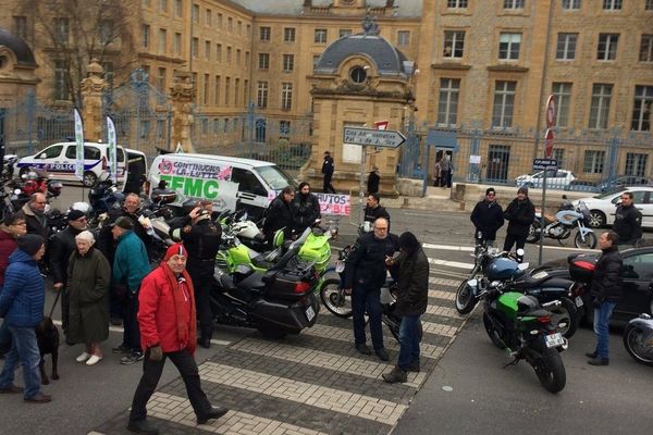 La fédération ardennaise des motards en colère a appelé tous les usagers de la route au rassemblement.