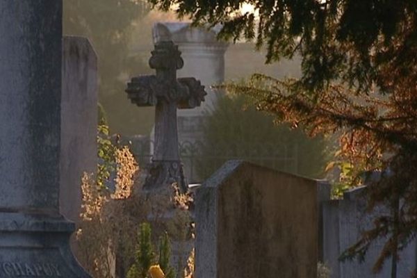 Le cimetière de Loyasse (archives oct.2011)