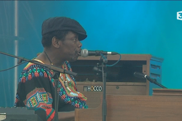 Lucky Peterson en concert sur le port pour Jazz à Vannes 2015