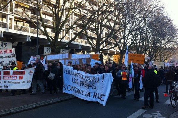 Ce lundi après-midi, manifestation des enseignants de classes prépas à Lille. 