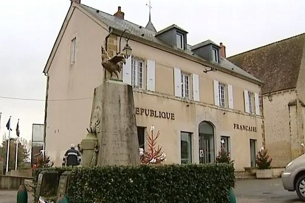 La mairie de Marzy dans la Nièvre