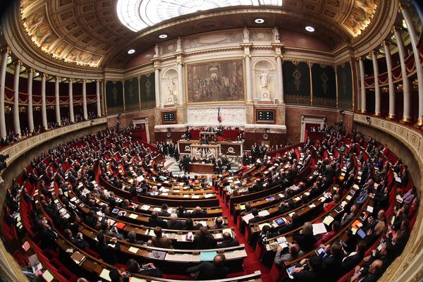 Paris, le 12 février 2013, l'hémicycle de l'Assemblée Nationale avant le vote pour le projet de loi sur l'ouverture du mariage au couples du même sexe.