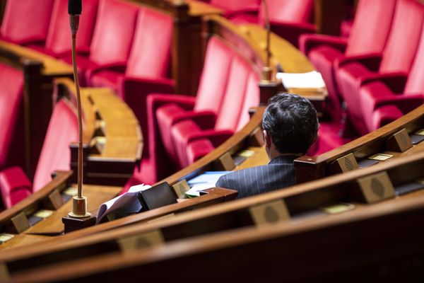Les électeurs de Provence-Alpes devront élire 25 députés aux élections législatives anticipées des 30 juin et 7 juillet.