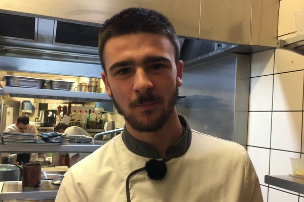 Paul Bilbot est apprenti dans un restaurant étoilé de Dijon.