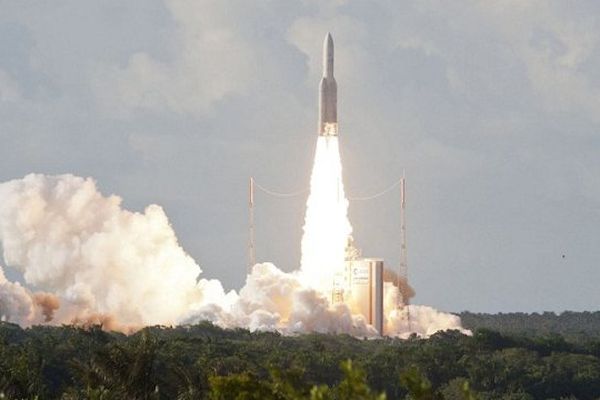 Un décollage de fusée Ariane 5 le 29 août 2013 à Kourou