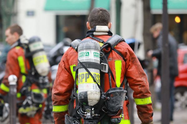 L'incendie le plus meurtrier dans la capitale depuis près de 14 ans a fait 10 morts et 37 blessés.