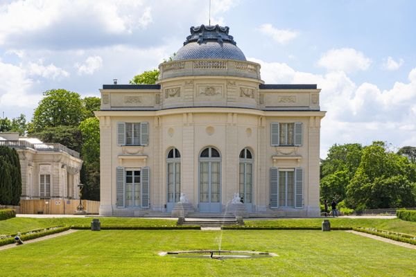 Le château de Bagatelle dans le bois de Boulogne