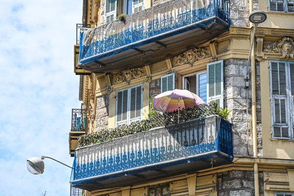 Seule Nice, deuxième ville la plus chère de France derrière Paris, voit le prix de son mètre carré légèrement progresser cette année (+0,1%).