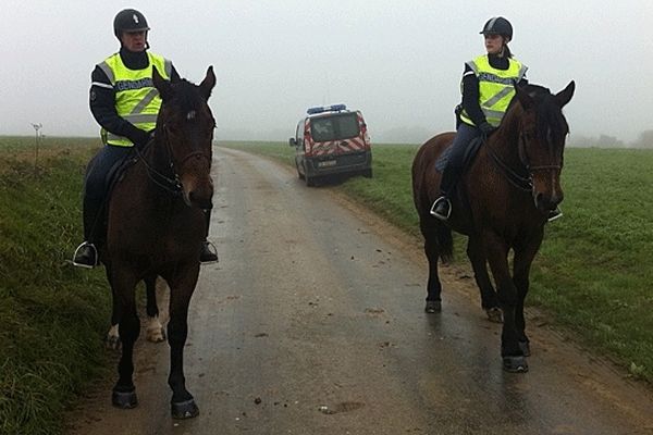 Trente gendarmes et deux chiens sont toujours à la recherche de l'éléveur de chevaux disparu de son domicile depuis jeudi après-midi