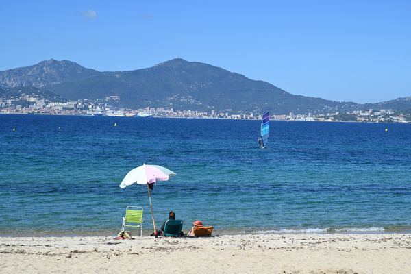 Dans un rapport publié le 13 juillet dernier, la Banque de France observe un ralentissement de l’activité touristique en Corse au mois de juin.