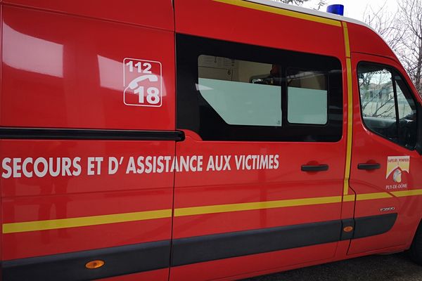 Un quinquagénaire a été tué dans un accident alors qu'il avait été percuté par un camion à Culhat, dans le Puy-de-Dôme.