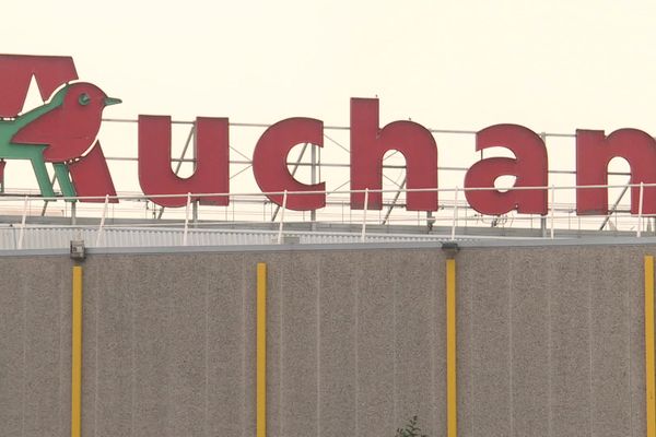 L'enseigne Auchan à Dieppe