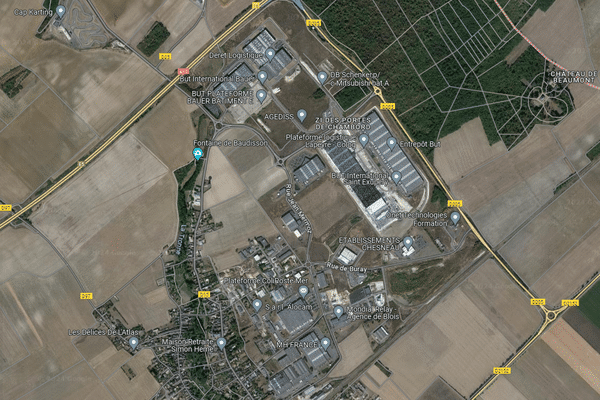 Vue satellite de la Zone industrielle des portes de Chambord, sur la commune de Mer (Loiret-Cher).