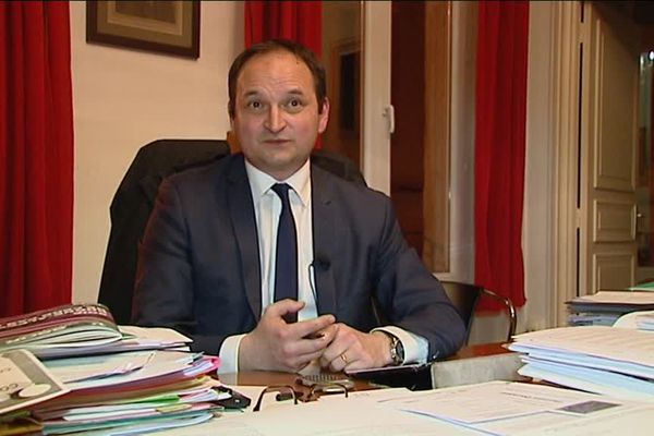 Le député de la Loire Régis Juanico estime que trop eu d'habitants ont répondu à l'offre de dépistage