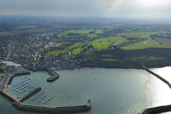 Le corps de Laurent Carreau a été retrouvé à Port-en-Bessin