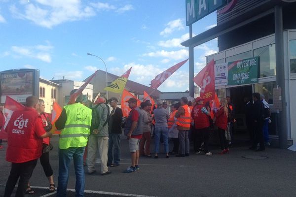 Les manifestants répondaient à l'appel de la CGT et de la CFDT