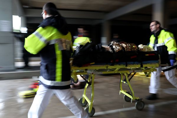 L'hôpital du Puy-en-Velay a organisé une simulation d'attentat pour tester la réactivité des différentes équipes. 