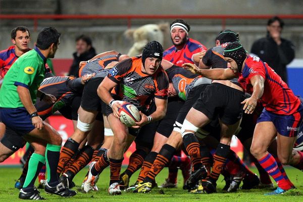 Archives 2012- Narbonne / Béziers s'affrontent dans le championnat de Pro D2