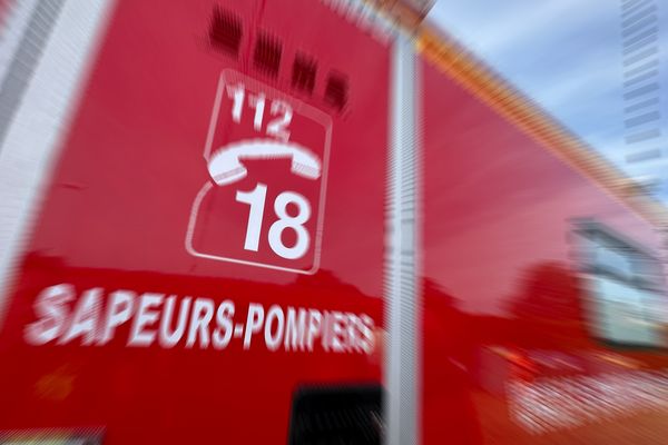 Selon les sapeurs-pompiers de la Creuse, trois personnes ont été transportées en urgence absolue au centre hospitalier de Guéret, et trois autres en urgence relative.