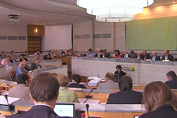 Une des dernières réunions du Conseil Régional de Champagne-Ardenne le 22 juin 2015.