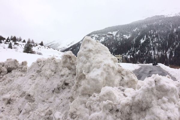 La route reste coupée à Bonneval-sur-Arc.