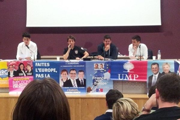 Nathanaël Suaud (PS/PRG), Julien Montbroussous (UDI), Guillaume Maurer (UMP), Florian Vergnes (FN)