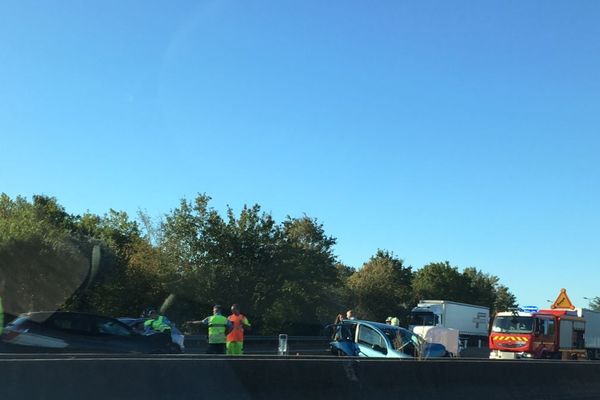 Un accident s’est produit sur l'autoroute A6 dans le sens Paris-Lyon, jeudi 12 septembre 2019. 