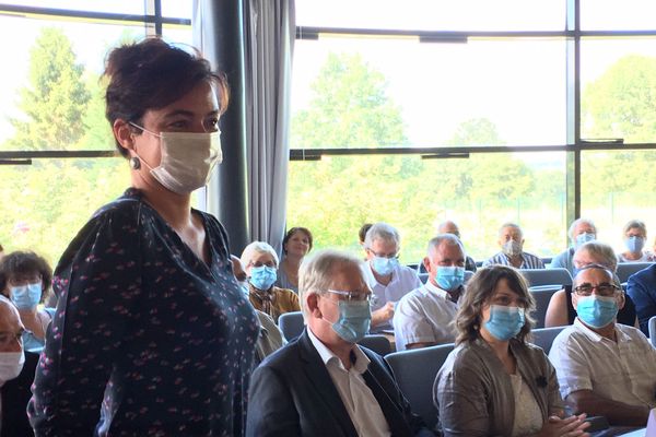 Emilie Rabeteau élue officiellement maire de Condat-sur-Vienne
Une élection masquée sur fond de crise de Covid-19