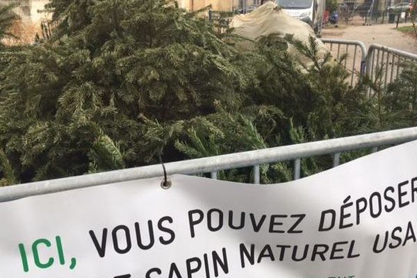 Un des points de collecte situé dans le quartier Saint-Seurin de Bordeaux.