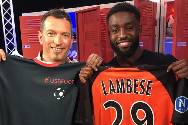 Stéphane Lambèse, joueur du Stade Lavallois au côté d'Anthony Brulez sur le plateau d'#USBFOOT 