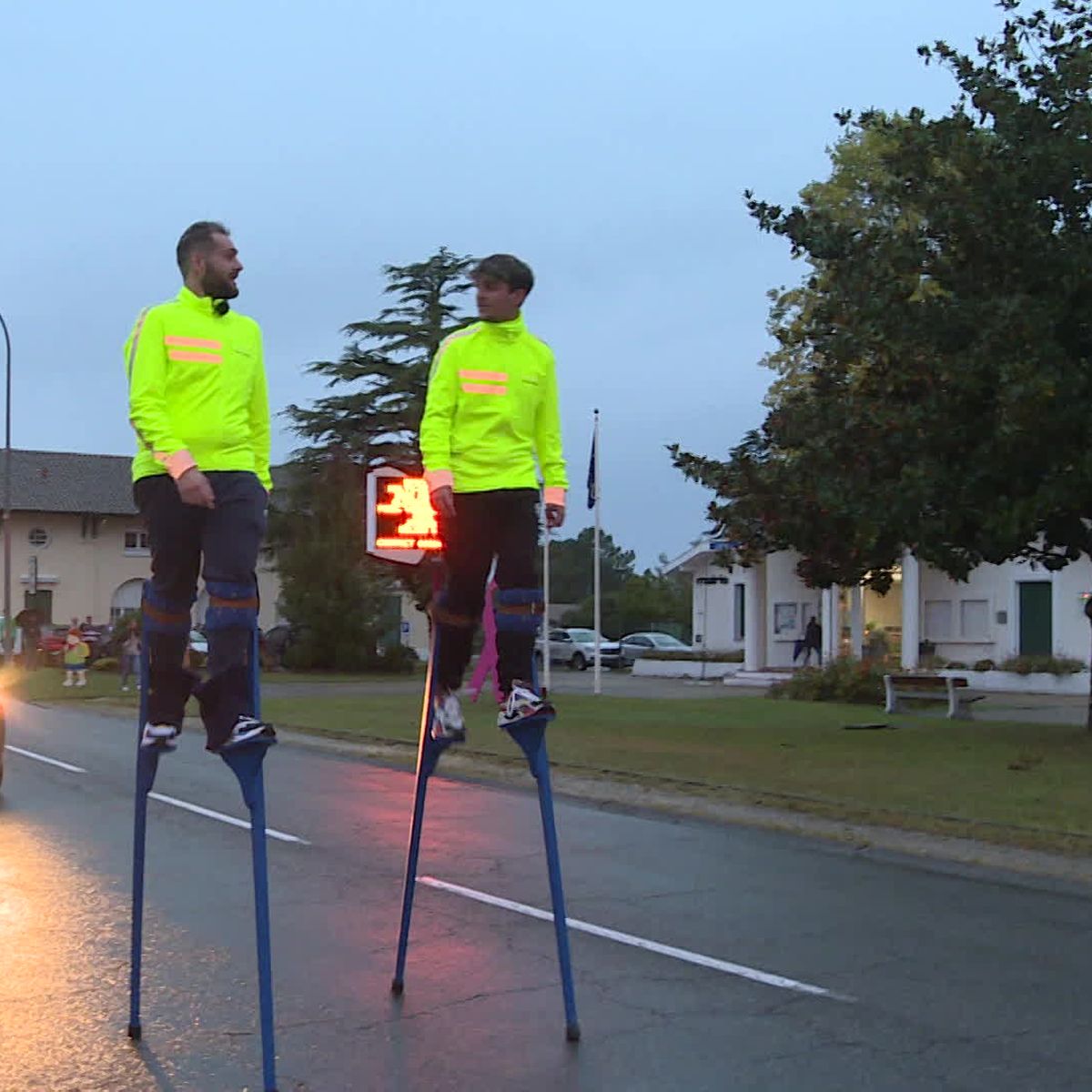 Parcours et échasses