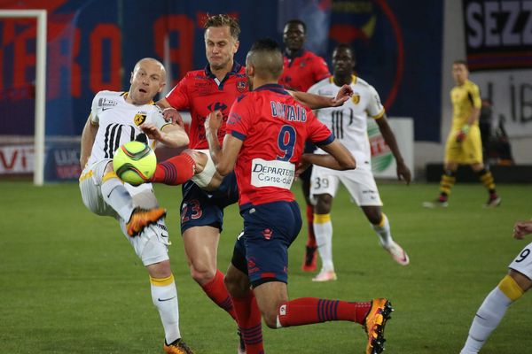 Le GFCA affrontait le LOSC au stade de Mezzavia, le 16 avril 2016.